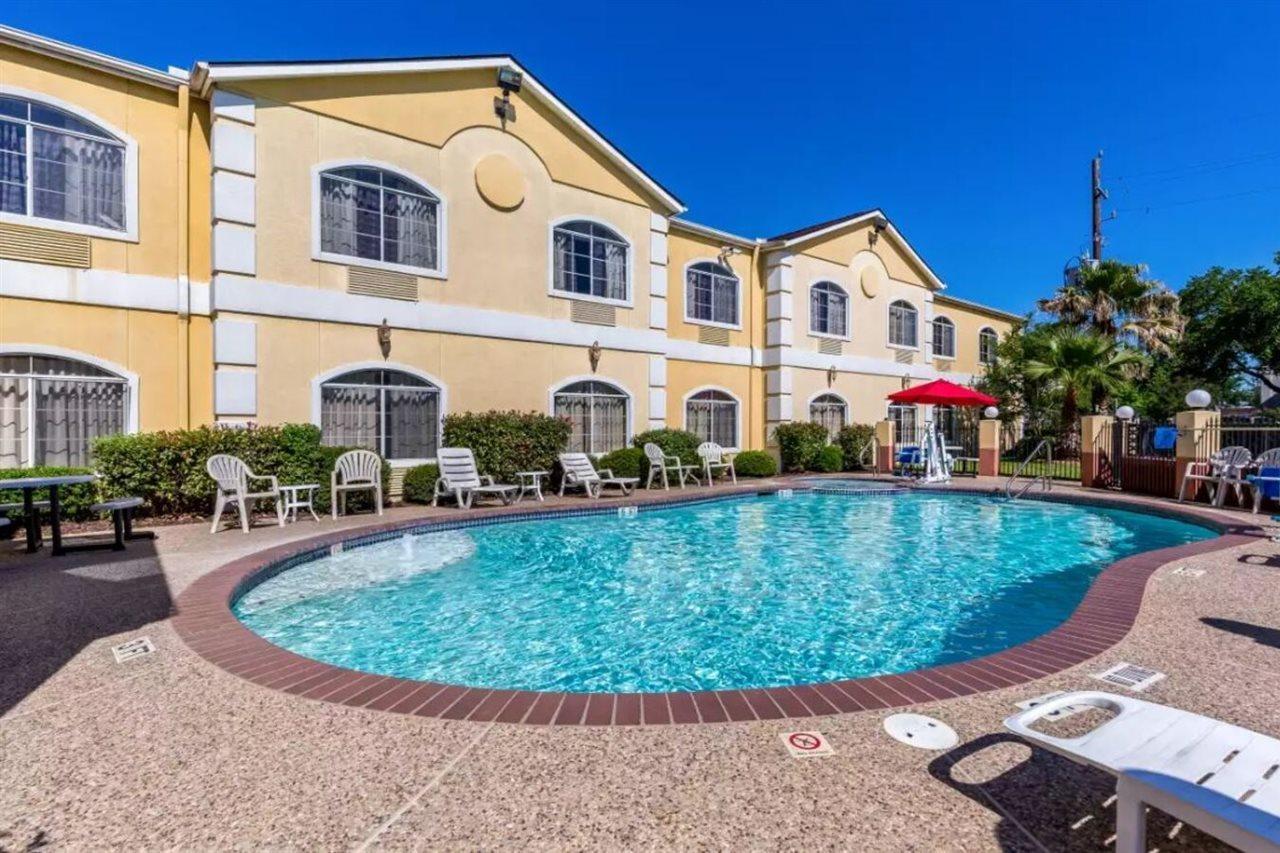 Quality Suites North Houston - Spring Westfield Ngoại thất bức ảnh