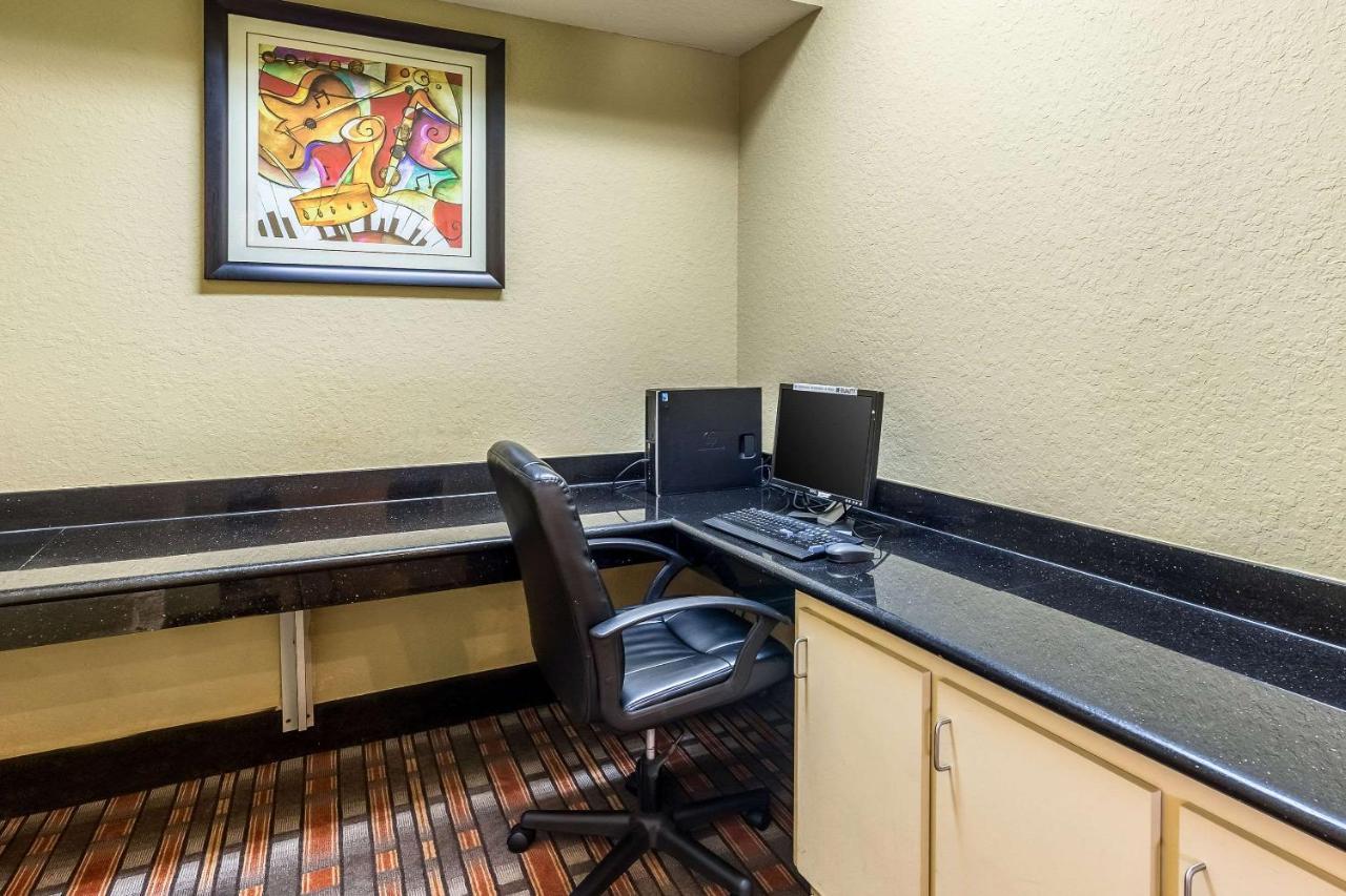 Quality Suites North Houston - Spring Westfield Ngoại thất bức ảnh